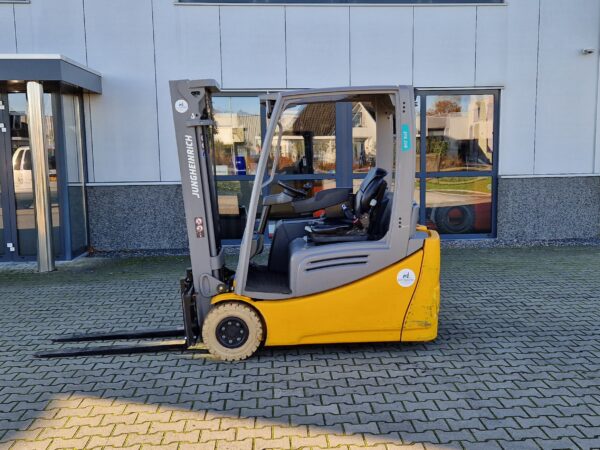 Jungheinrich EFG216