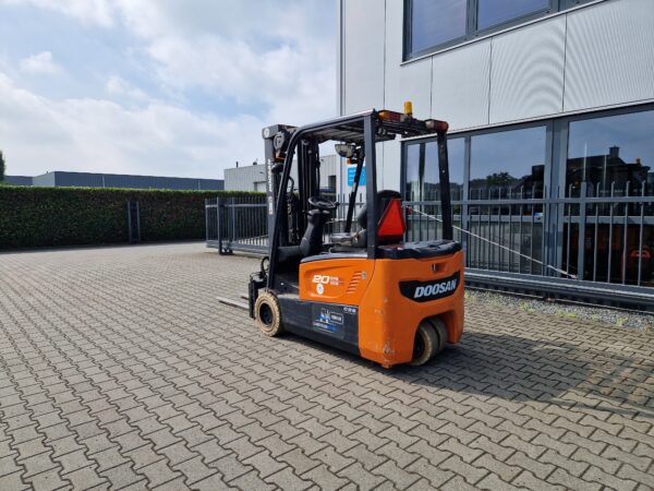 Doosan B20T-7 - Image 3